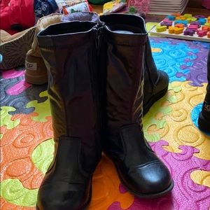 Kenneth Cole reaction boots